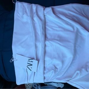 Strapless white crop